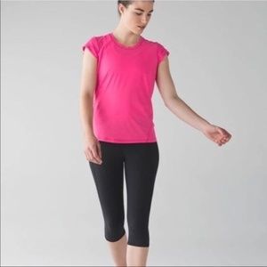 Make Offer Lululemon Sunaway Runaway Tee